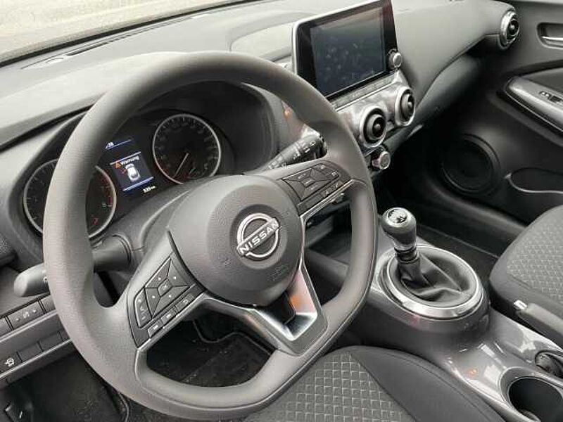 Nissan Juke Acenta 1.0 DIG-T EU6d LED Klimaautom DAB SHZ Spurhalteass. Fernlichtass. Verkehr